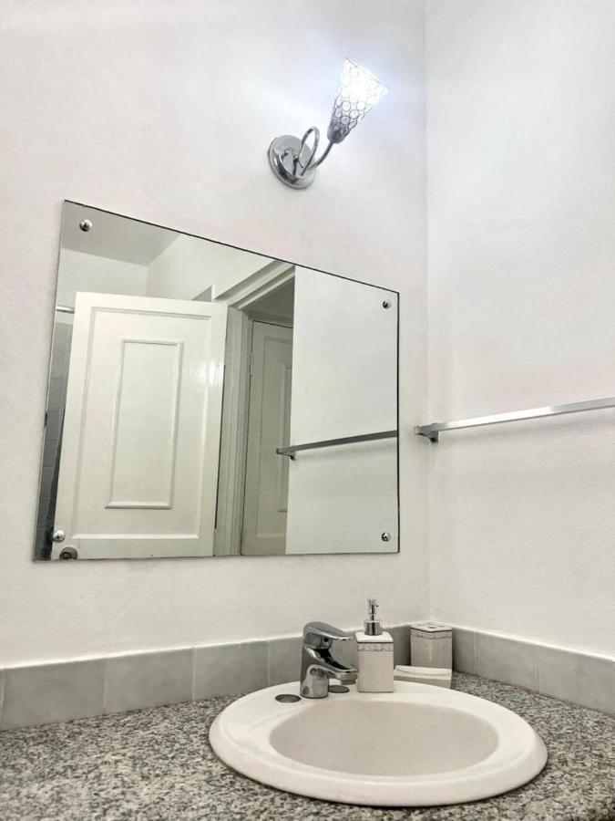 Cozy Central 1-Bed Apartment In Kingston Zewnętrze zdjęcie